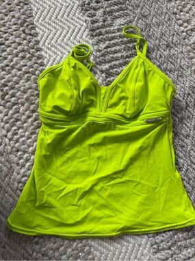 ZeroXposur Neon Lime Green Swim Tankini top size 8 adjustable straps